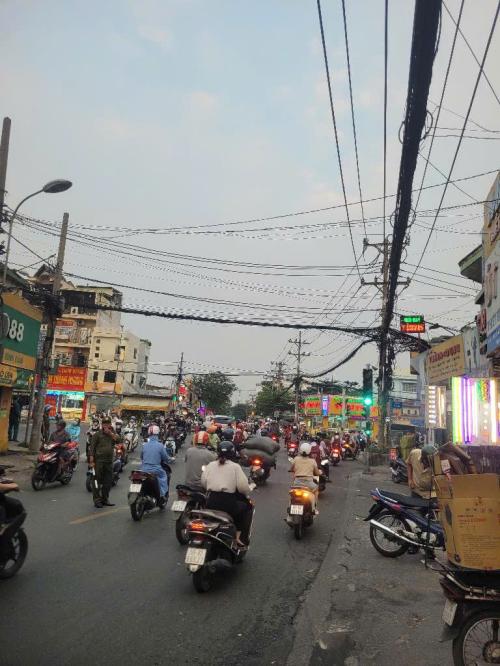 Nhà lô góc đường ô tô, giá chỉ hơn 7 tỷ, Đại Mỗ!  Sở hữu ngay hôm nay!
